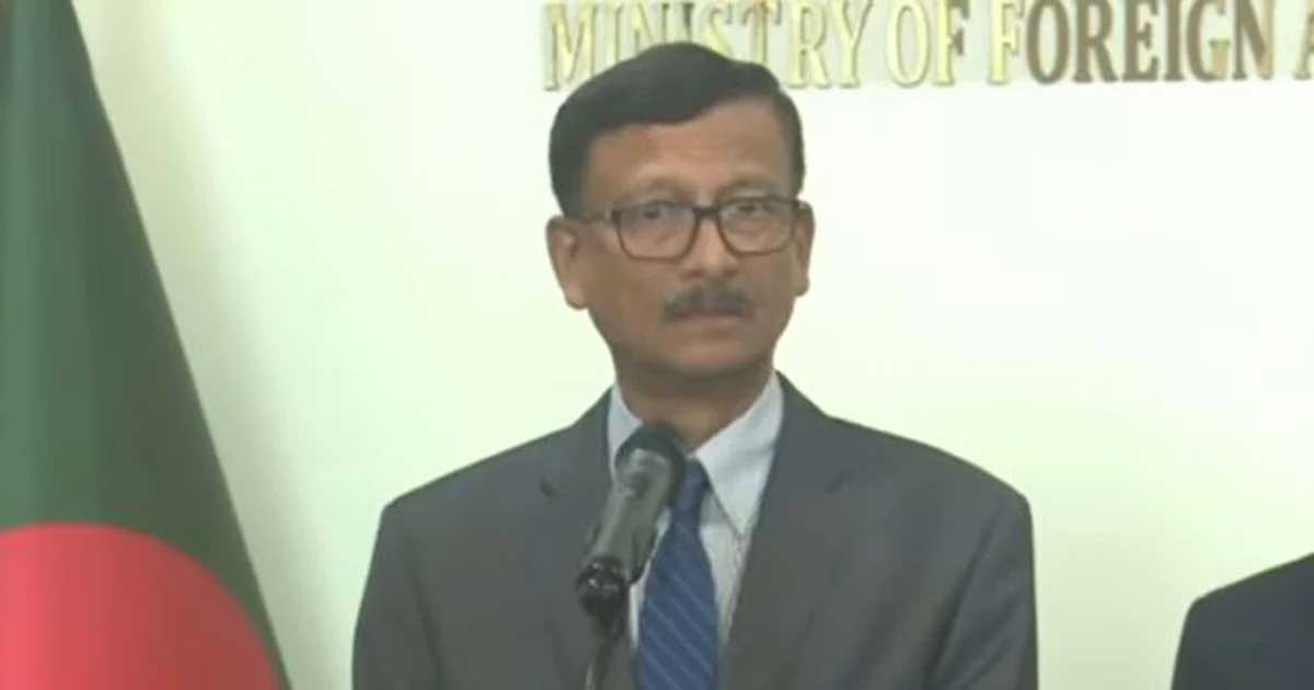 ভারতীয় কূটনীতিকদের পরিবার সরিয়ে নেওয়া বিষয়ে যা বললেন পররাষ্ট্র উপদেষ্টা