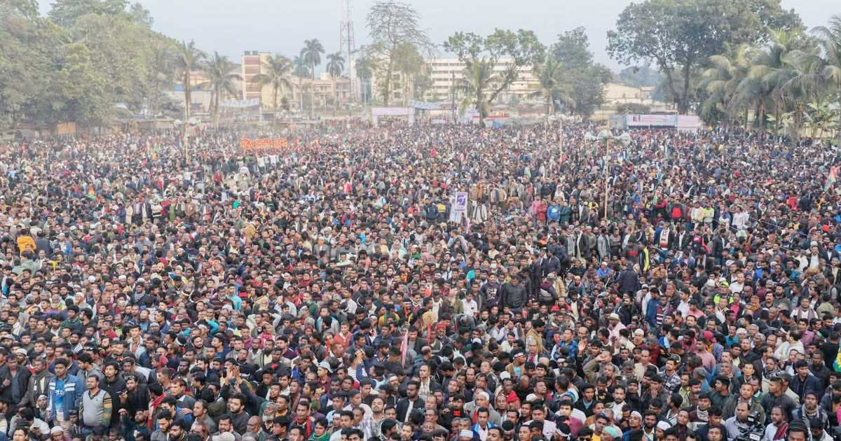 রংপুরে তারেক রহমানের জনসভা ঘিরে লাখো মানুষের ঢল
