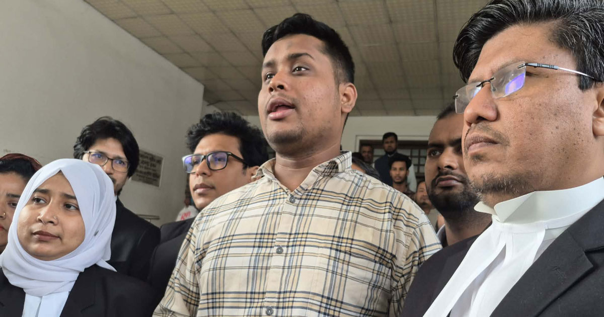 ঋণখেলাপিদের সংসদে যাওয়ার স্বপ্ন শেষ: হাসনাত