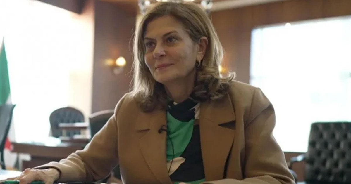 সিরিয়ার একমাত্র নারী মন্ত্রীর স্পষ্ট বার্তা: ‘আমি শোভাবর্ধনের অংশ নই’