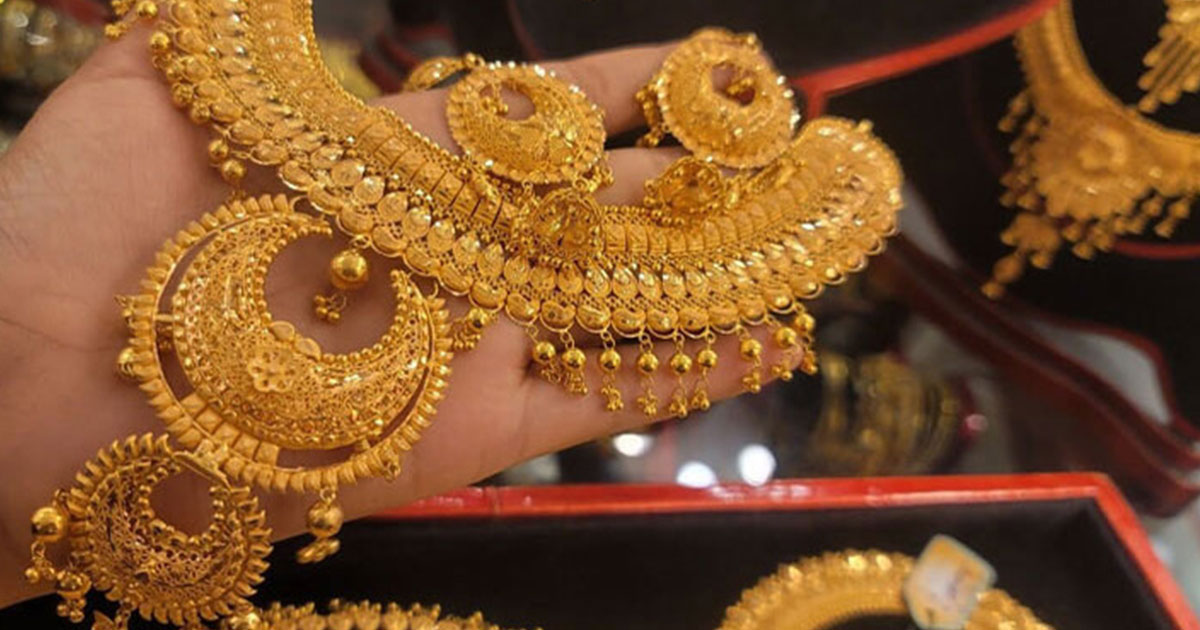 আবার বাড়ল স্বর্ণের দাম, আজ থেকেই কার্যকর