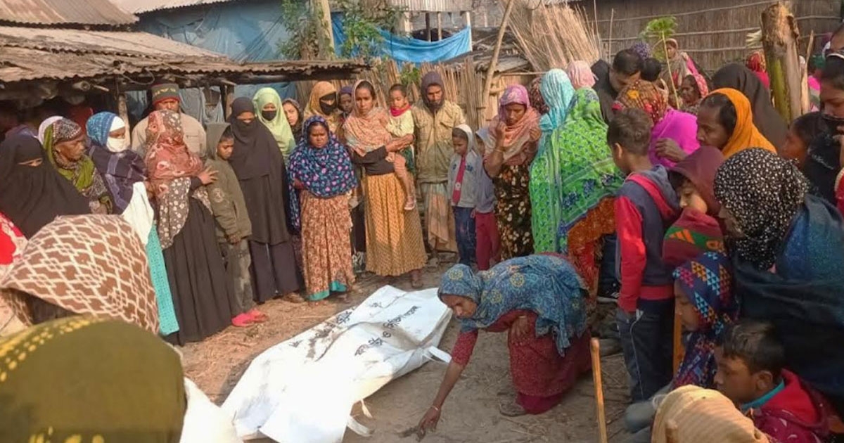 নাটোরে আগুনে পুড়ে মা-মেয়ের মৃত্যু