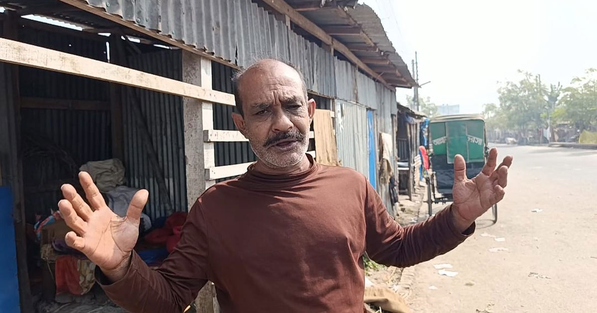 বাগেরহাটে দোকানে আগুন দেওয়ার চেষ্টা, স্থানীয়দের বাধায় পিছু হটে দুর্বৃত্তরা