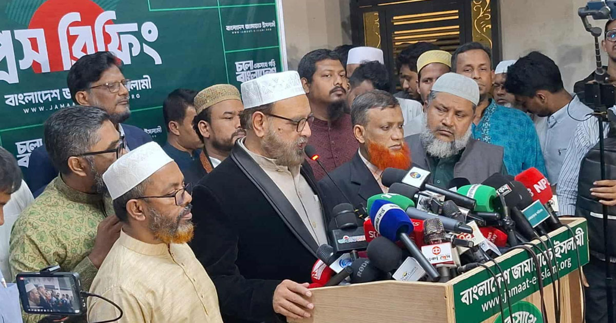 ফলাফল স্থগিত রেখে পুনঃগণনার দাবি জামায়াত প্রার্থী হাজী এনায়েতের