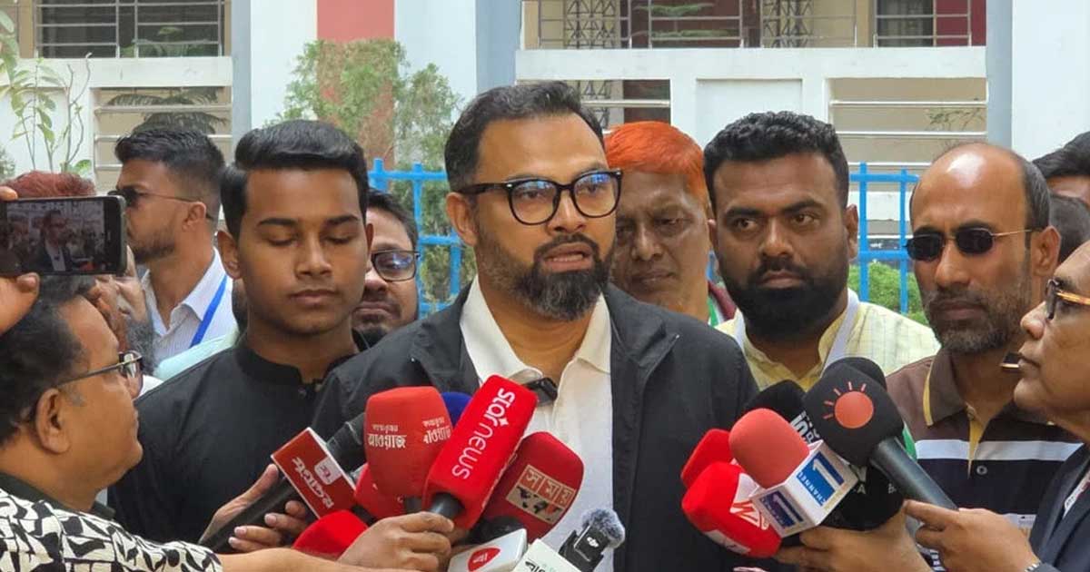 ঢাকা-১৬ আসনে পুনঃনির্বাচনের দাবি জানিয়েছেন আমিনুল হক