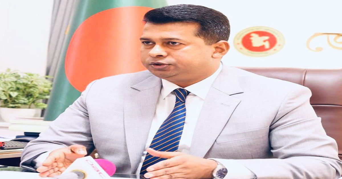 ভোটারদের পরিচয় যাচাইয়ে সময় লাগায় দীর্ঘ লাইন ছিল: চট্টগ্রাম জেলা প্রশাসক