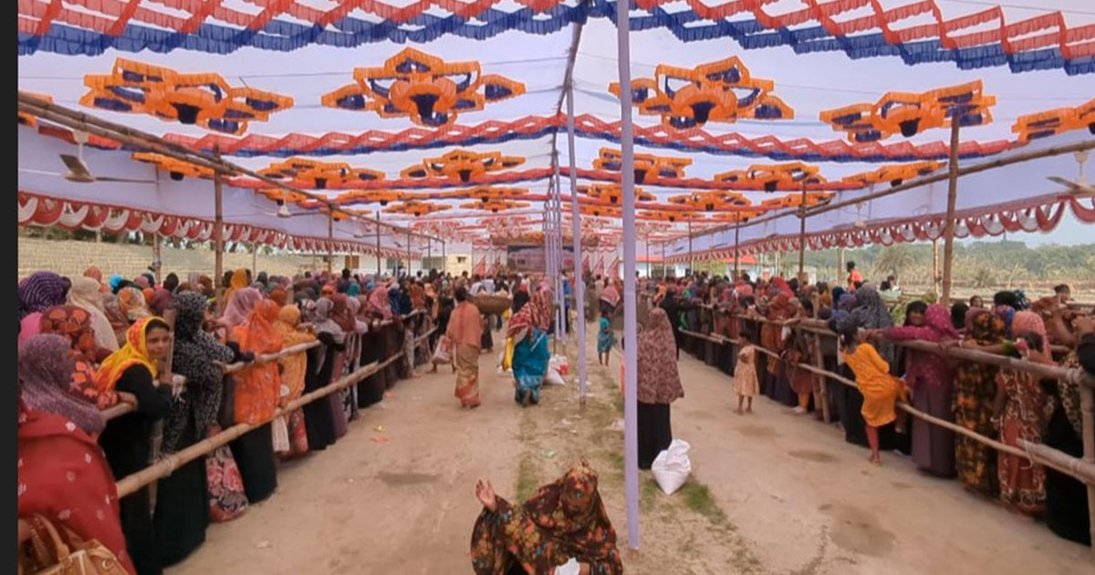 পবিত্র রমজান উপলক্ষে ঝিনাইদহে জাহেদী ফাউন্ডেশনের খাদ্য সহায়তা