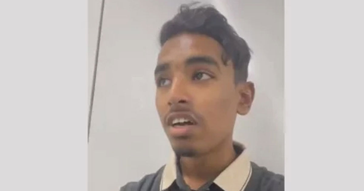 দিল্লিতে বসে ‘আই অ্যাম সেফ নাও’ বলা সেই মাহদী হাসান ঢাকায় ফিরলেন