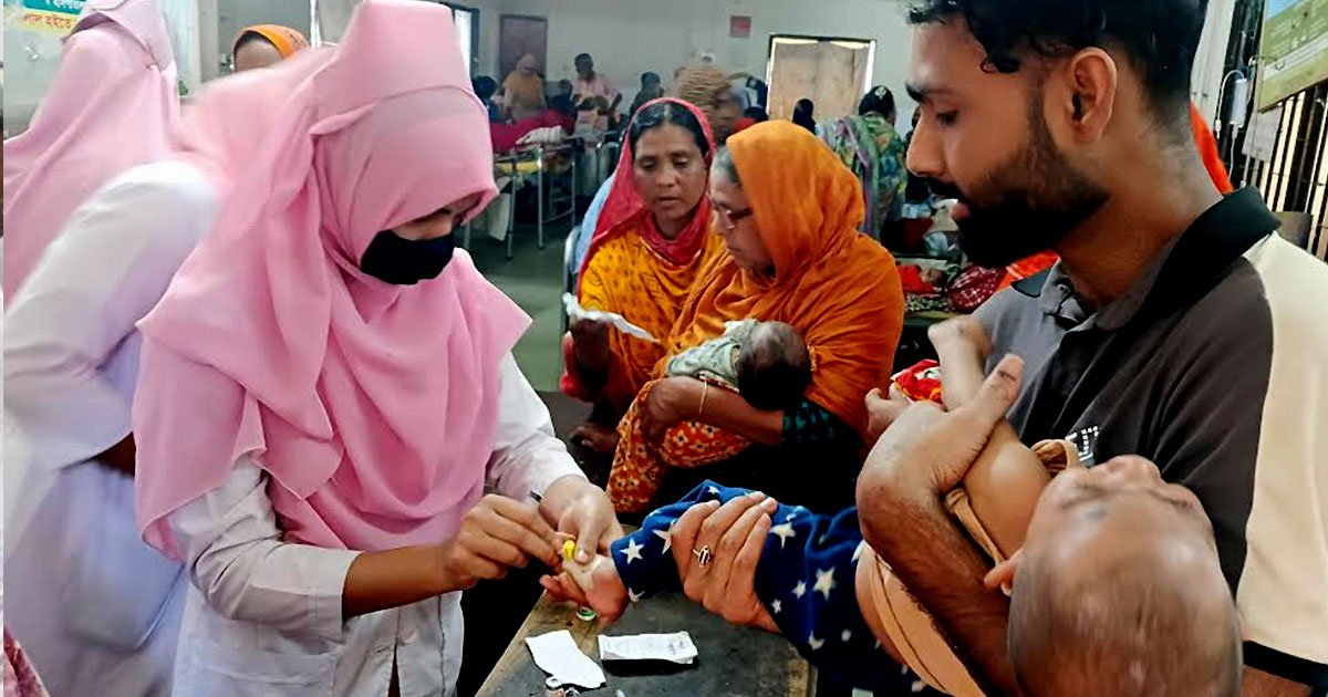 ঠাকুরগাঁও জেনারেল হাসপাতালে শিশু রোগীর চাপ, আড়াই মাসে ৩৬ মৃত্যু