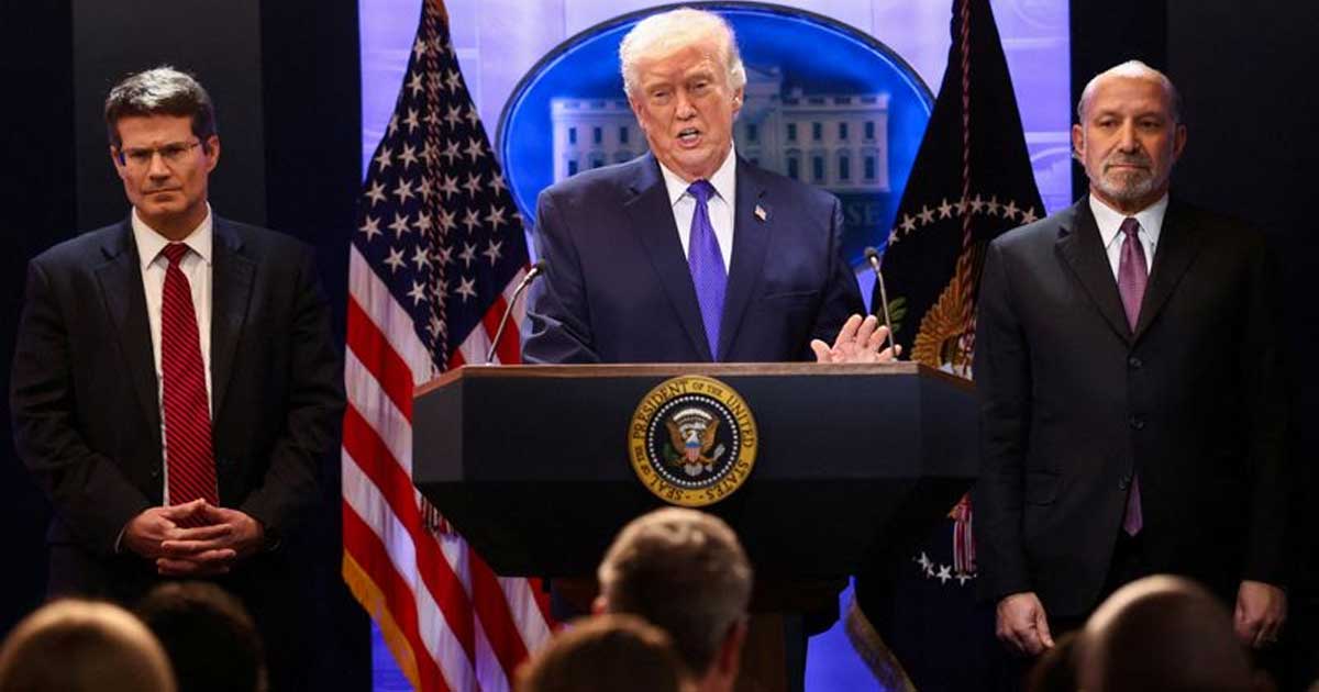 সুপ্রিম কোর্টে হারের পর নতুন ১০% শুল্ক জারি করলেন ট্রাম্প