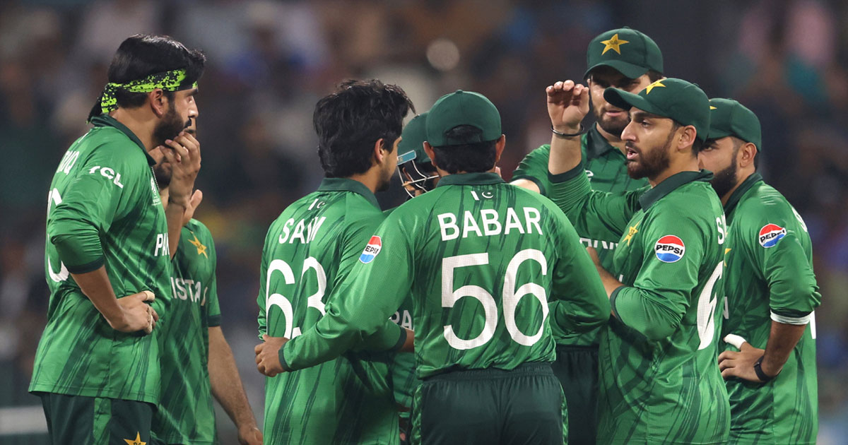 বাঁচা-মরার সেমিফাইনাল: আমির-ডু প্লেসি সাজাচ্ছেন পাকিস্তানের একাদশ