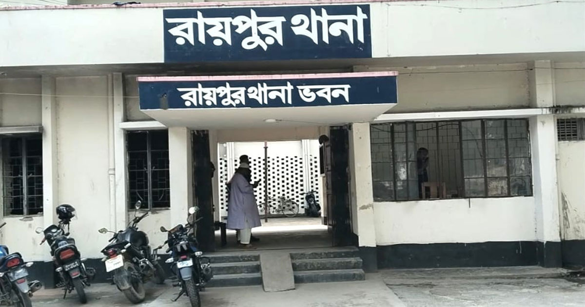 পুলিশের সঙ্গে স্থানীয় বাসিন্দাদের সংঘর্ষের ঘটনায় ৫৬ জনের বিরুদ্ধে মামলা, গ্রেপ্তার ১