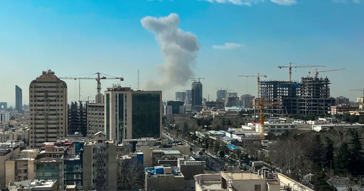 বাসিন্দাদের তেহরান ছাড়ার নির্দেশ