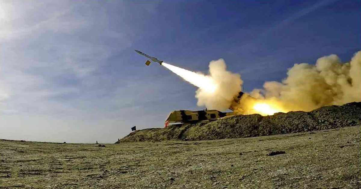 শত্রুরা চূড়ান্ত পরাজিত না হওয়া পর্যন্ত হামলা চলবে: আইআরজিসি