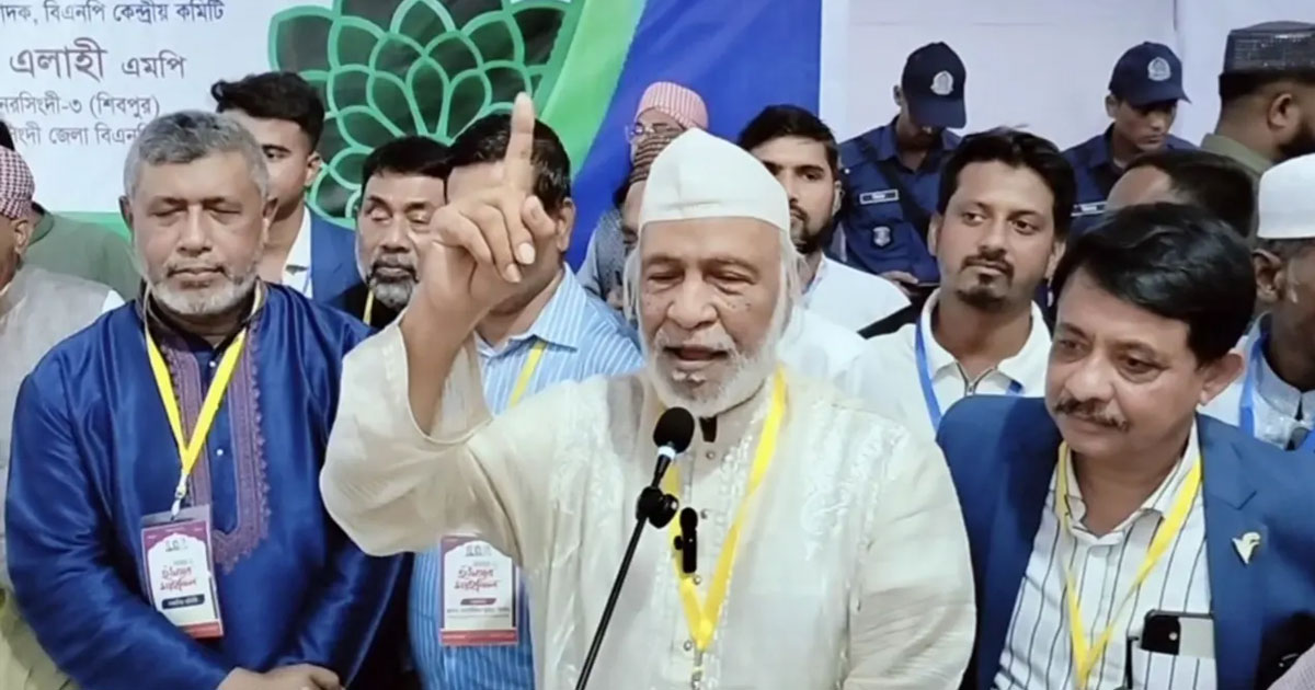 গণতন্ত্র ফিরিয়েছেন তারেক রহমান: ড. মঈন খান