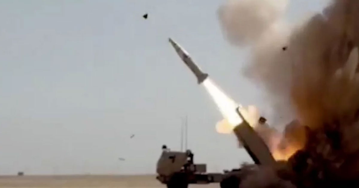 ইসরায়েলে একের পর এক মিসাইল হামলা চালাচ্ছে ইরান