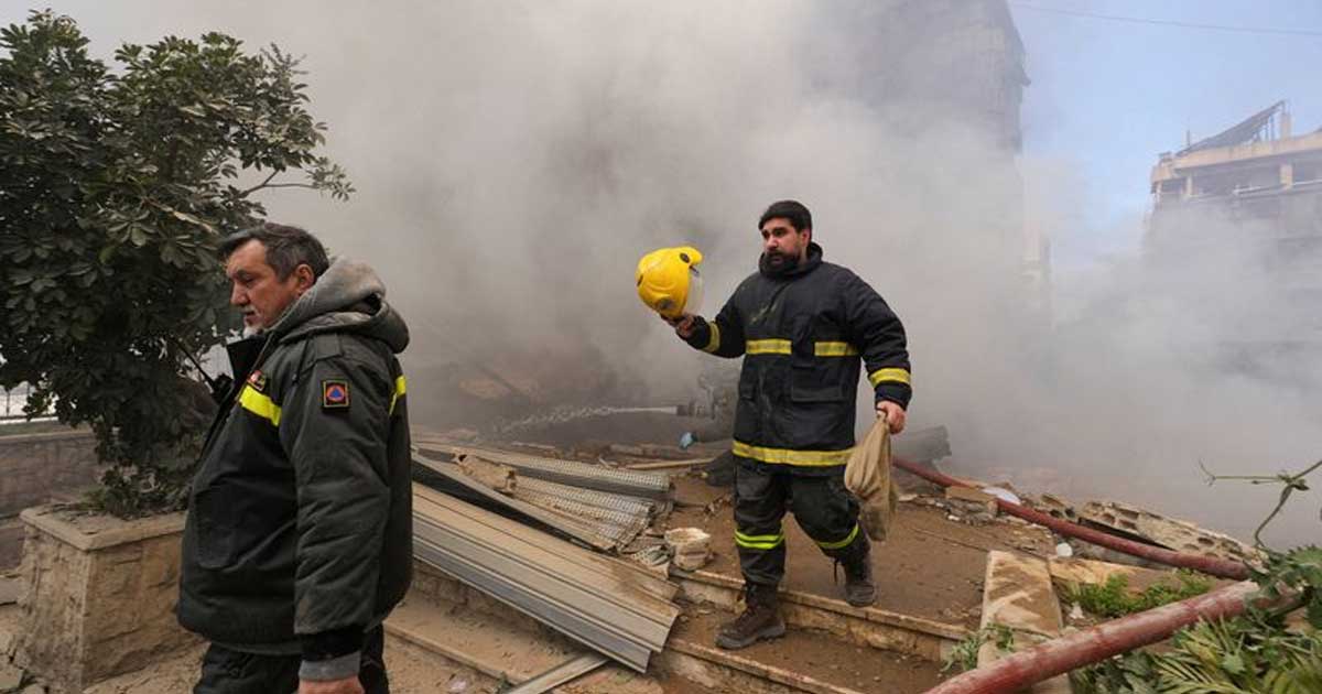 লেবাননে সংঘর্ষ: ৩০,০০০ মানুষ আশ্রয়কেন্দ্রে, শিশুদের জীবন ঝুঁকিতে
