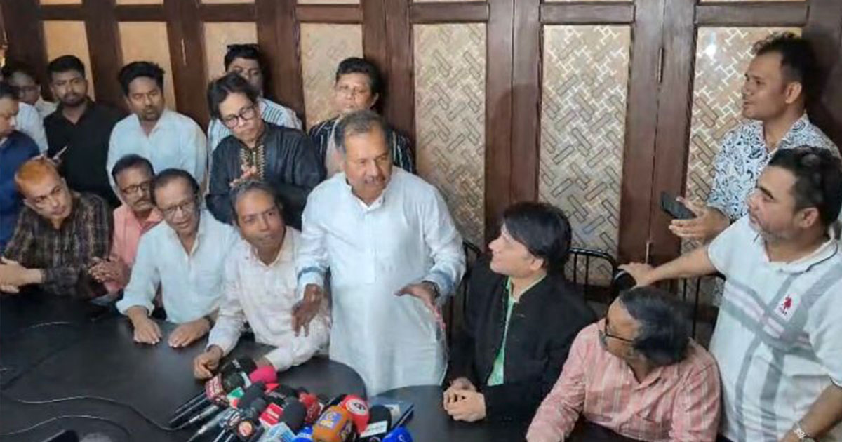 চট্টগ্রাম প্রেসক্লাব গঠনতান্ত্রিক নিয়মে চলবে : তথ্যমন্ত্রী
