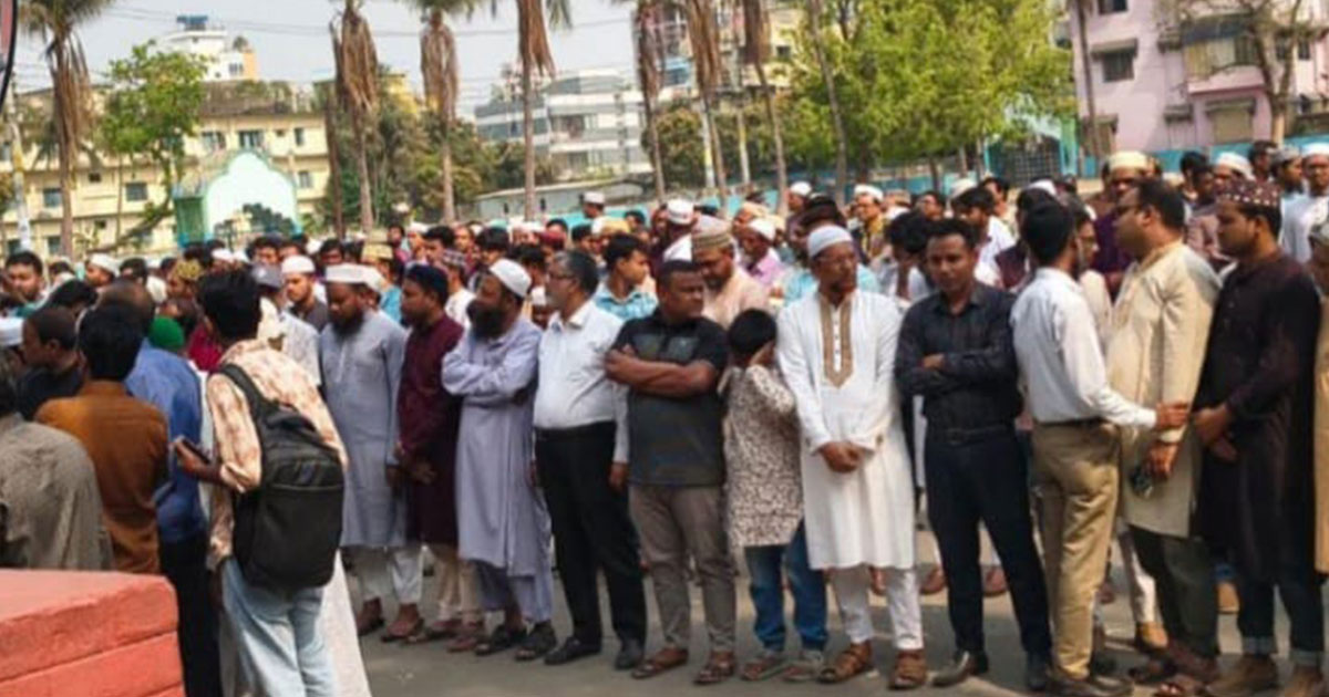 কুষ্টিয়ায় ইবি শিক্ষিকা রুনার জানাজা সম্পন্ন, চারজনের বিরুদ্ধে অভিযোগ