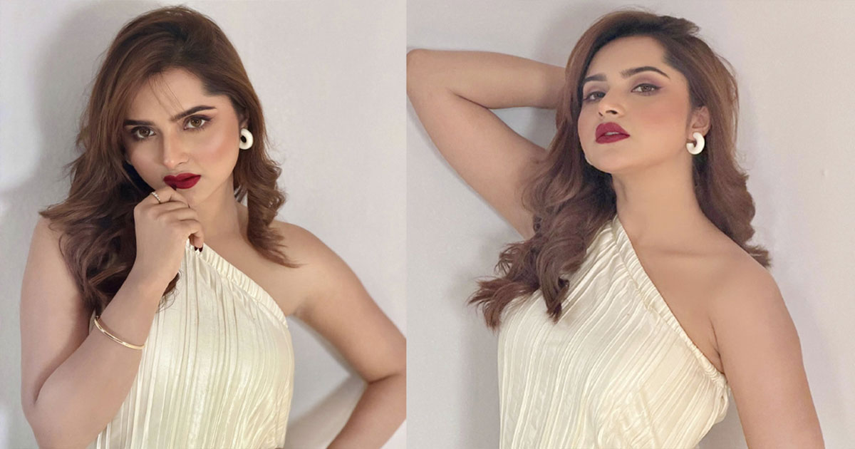 গ্ল্যামারে নজর কাড়লেন কেয়া পায়েল