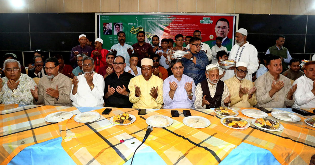 বগুড়া জেলা বিএনপির ইফতার মাহফিল ও সংবর্ধনা অনুষ্ঠিত