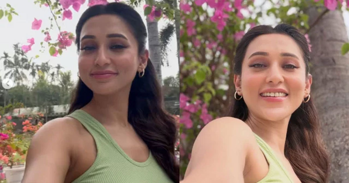 ফুল বাগানে গ্ল্যামারাস মিমি চক্রবর্তী