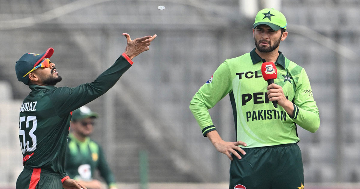 টস জিতে পাকিস্তানকে ব্যাটিংয়ে পাঠালো বাংলাদেশ