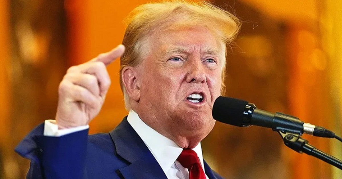 ইরান পুরোপুরি ধ্বংস হয়ে যাচ্ছে : ট্রাম্প