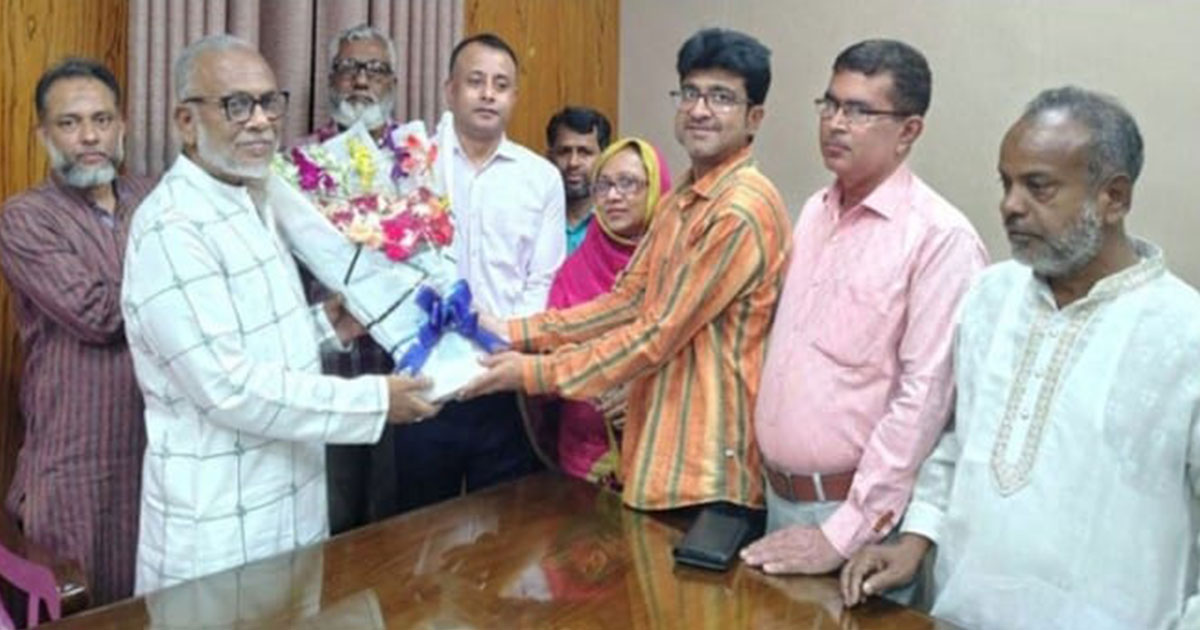 যশোরের জেলা  প্রশাসকের দায়িত্ব পেলেন দেলোয়ার হোসেন খোকন