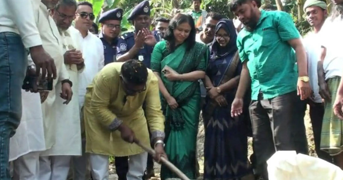 ভোটের কালি মুছার আগেই অঙ্গীকার বাস্তবায়ন শুরু করেছেন: নাটোরে- হুইপ দুলু