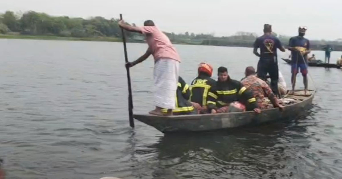 জলমহালে পানি সংগ্রহে গিয়ে নিখোঁজ যুবকের খোঁজ মেলেনি