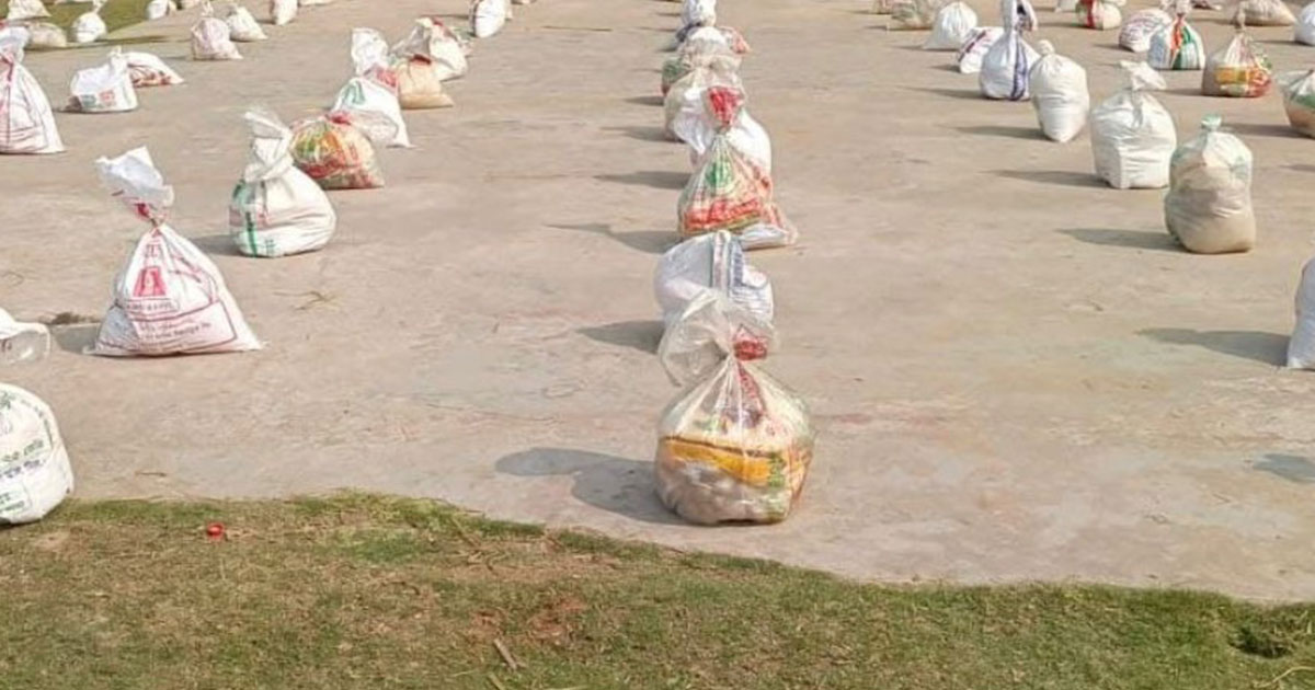 ঈদে অসহায়ের পাশে সাংবাদিক নজরুল ইসলাম জয়