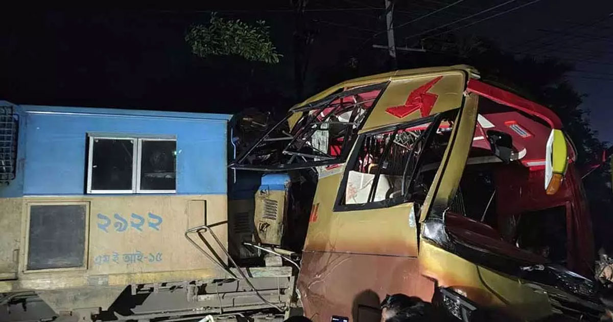 ঈদে ৫ জেলায় সড়ক দুর্ঘটনায় প্রাণ গেল ২৬ জনের