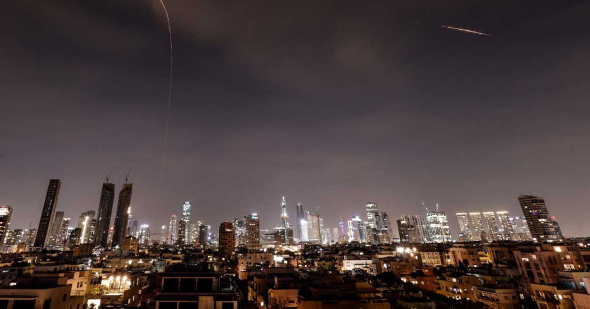 ট্রাম্পের আল্টিমেটামের জবাবে উপসাগরীয় বিদ্যুৎকেন্দ্রে হামলার হুমকি ইরানের