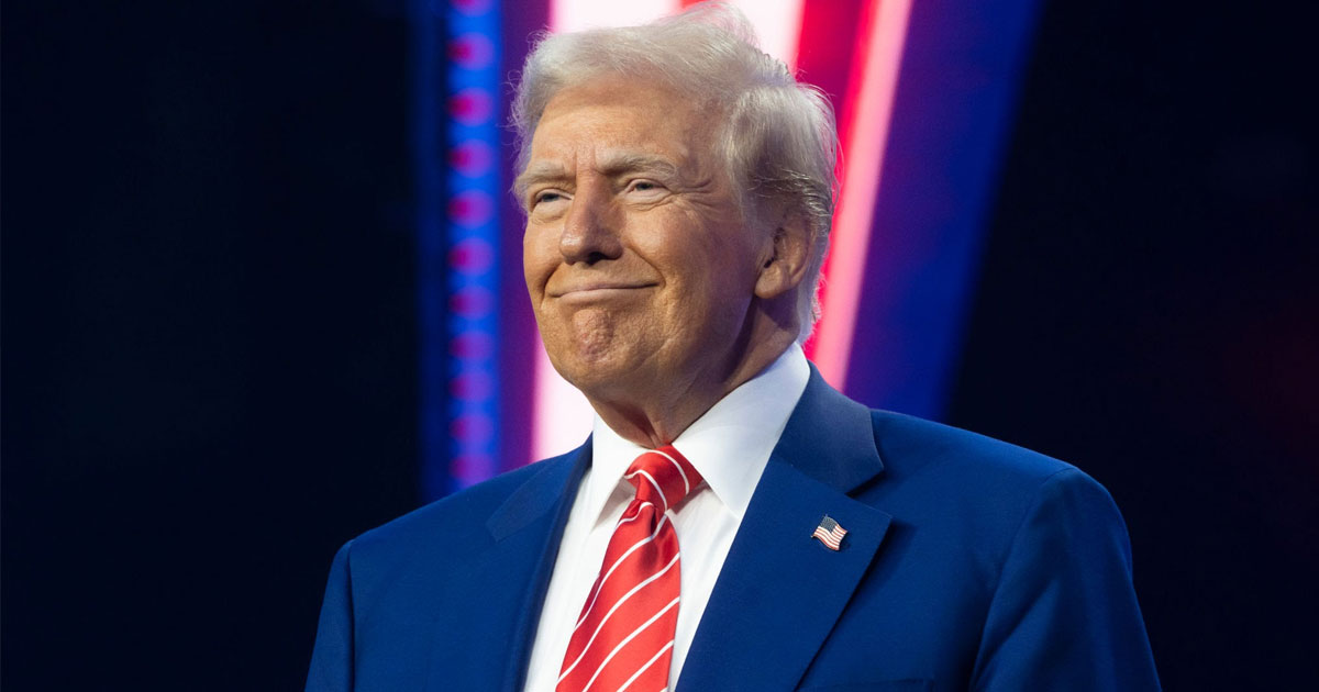 পিছু হটলেন ট্রাম্প, ইরানের বিদ্যুৎকেন্দ্রে হামলা স্থগিত