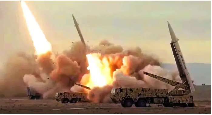 যুদ্ধ থামাতে ইরানকে বন্ধুরাষ্ট্রের মাধ্যমে অনুরোধ করেছে যুক্তরাষ্ট্র