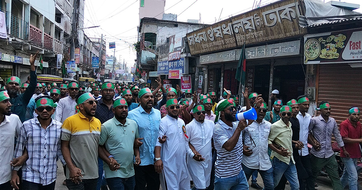 বাগেরহাটে স্বাধীনতা দিবসে স্বেচ্ছাসেবক দলের র‍্যালি ও পথসভা