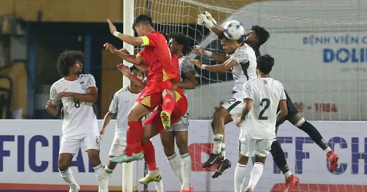 ভিয়েতনামের কাছে ৩-০ গোলে হারল বাংলাদেশ