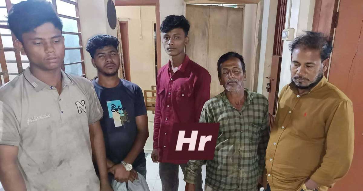 রাতে আটক করল সেনাবাহিনী, সকালে মুক্তি দিল পুলিশ
