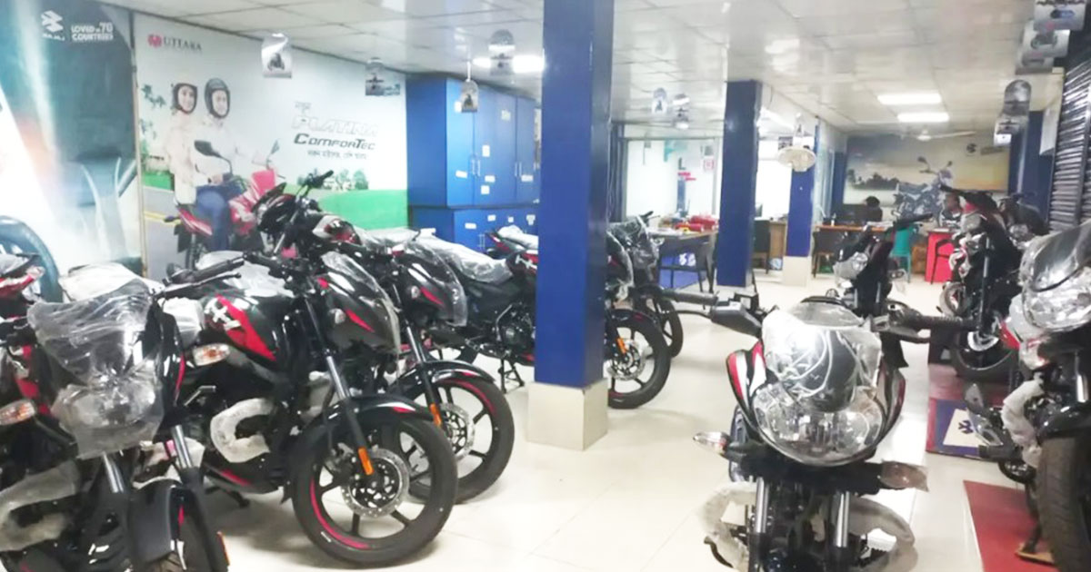 তেল সংকট: অফারেও জমছে না মোটরসাইকেলের বাজার
