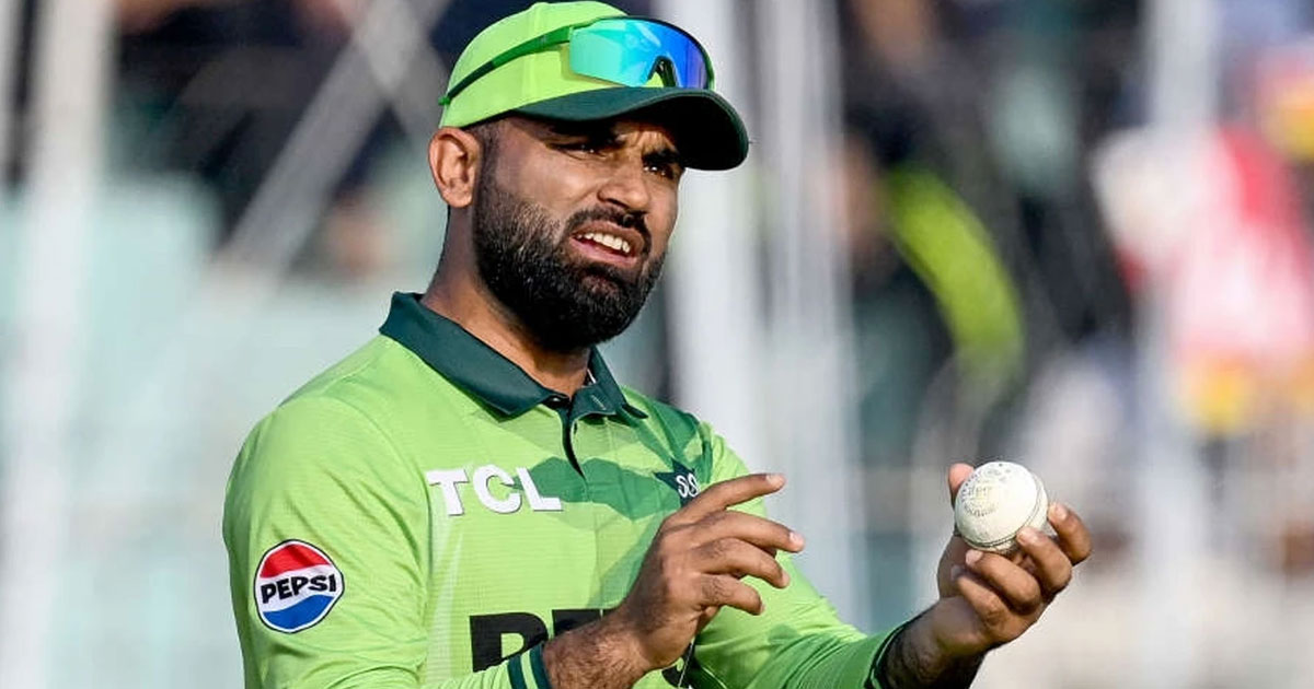 বল টেম্পারিং করে দুই ম্যাচ নিষিদ্ধ ফখর