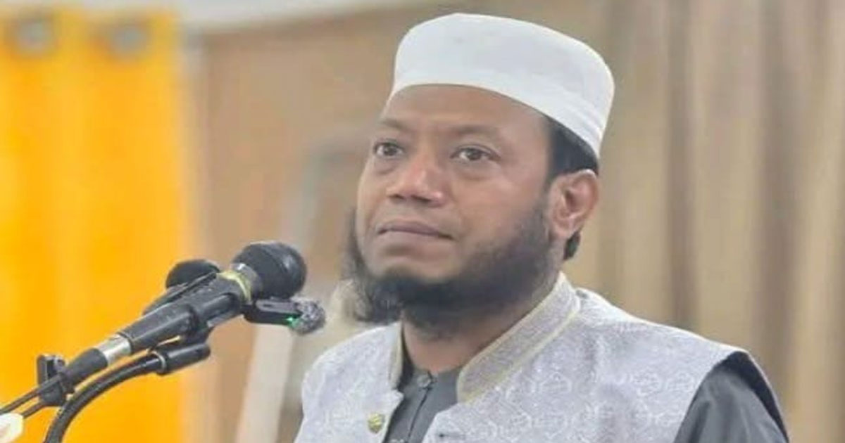 ৫০ কোটি টাকার ঘুষ প্রস্তাব’ আমির হামজাকে লিগ্যাল নোটিশ