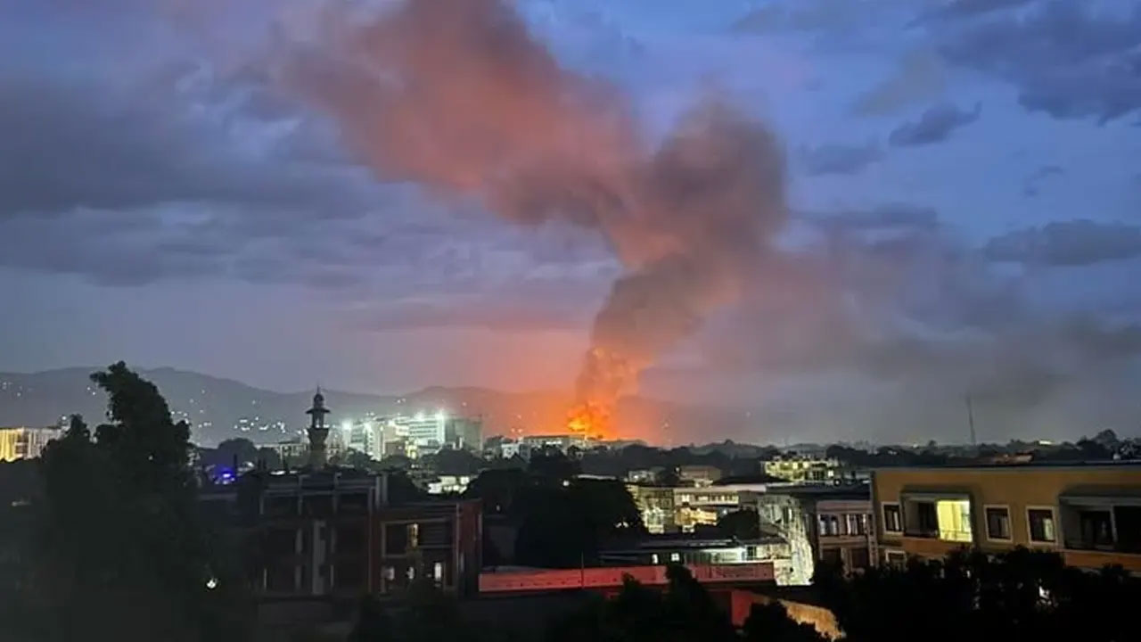 বুরুন্ডিতে সামরিক ঘাঁটিতে ভয়াবহ বিস্ফোরণ, হতাহত ৭০