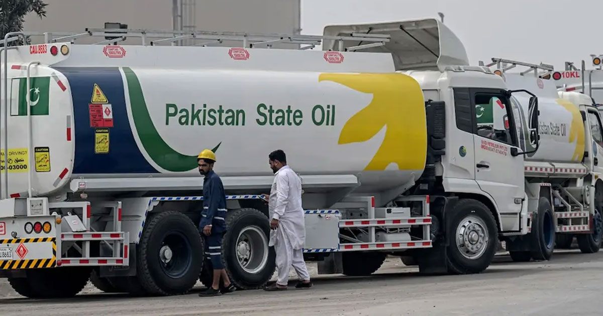 পাকিস্তানে এক রাতে ডিজেলের দাম বেড়েছে দ্বিগুণ, পেট্রোল বাড়ল ৪৩%