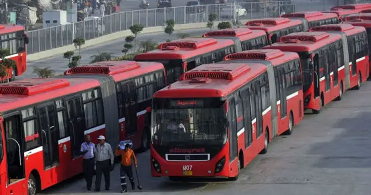 পাকিস্তানে গণপরিবহন ফ্রি ঘোষণা