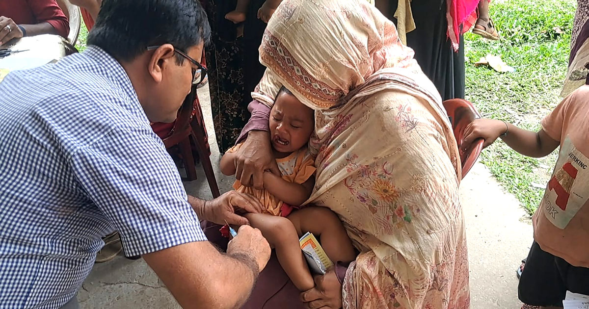 নেত্রকোণায় শিশুদের হাম ও রুবেলা প্রতিরোধে টিকাদান কার্যক্রম শুরু