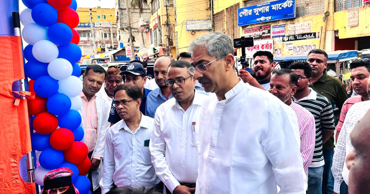 লক্ষ্মীপুর পৌরসভার উদ্যোগে ফ্রি মেডিকেল ক্যাম্প অনুষ্ঠিত