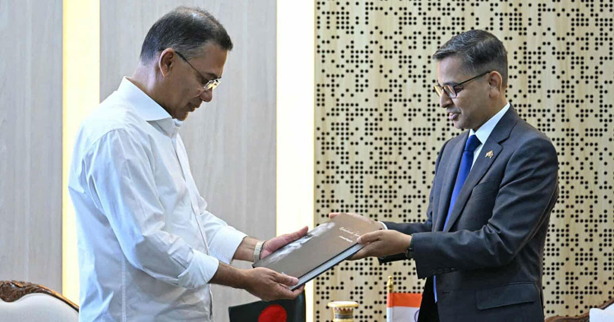 প্রধানমন্ত্রীর সঙ্গে ভারতীয় হাইকমিশনারের সাক্ষাৎ