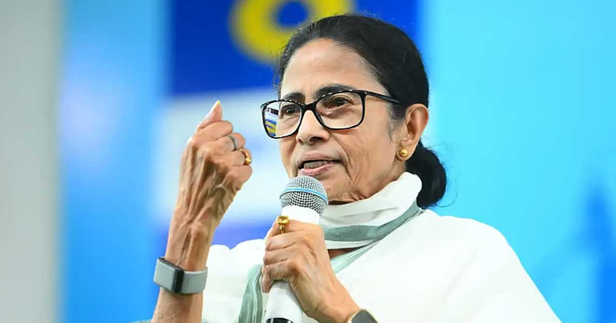 কলকাতায় হামলার হুমকি আমরা মেনে নেব না: মমতা