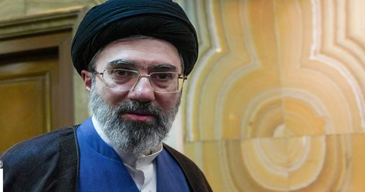 ইরানের শীর্ষ নেতা মোজতবার অবস্থা সঙ্কটজনক:দ্য টাইমস